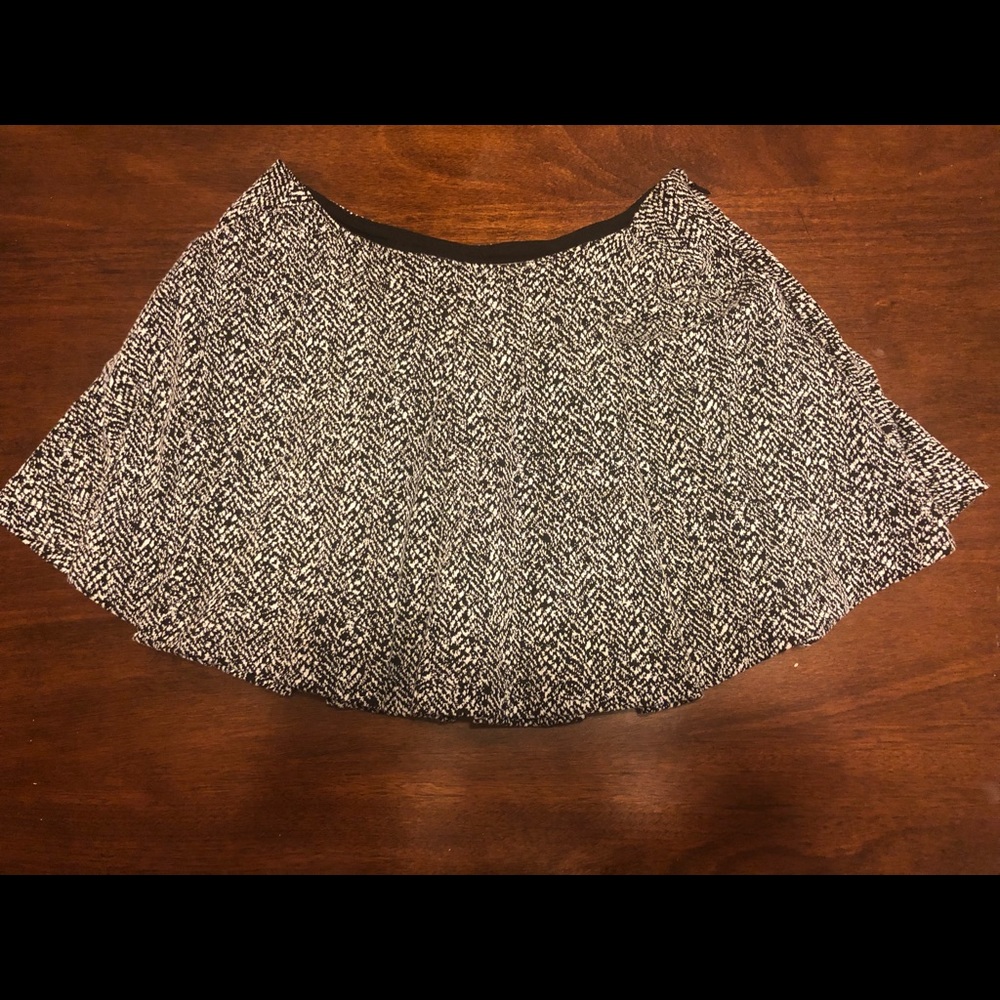 Silence + Noise B&W Mini - image 2